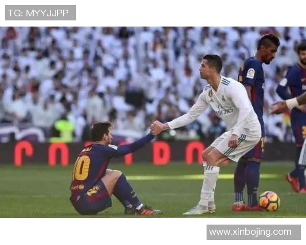 以足球历史第十位巨星生涯轨迹探秘揭示绿茵传奇背后的故事