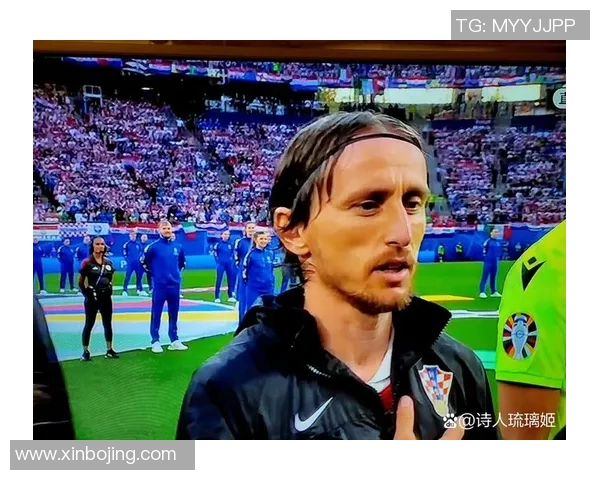 足球传奇人物告别赛场 谁将永远留在球迷心中